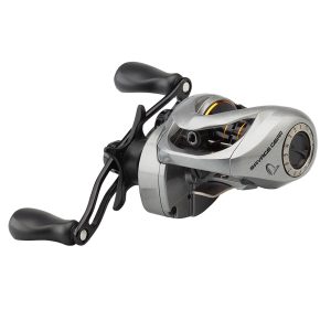 Savage Gear SG6 300 BC LH 7.3:1 Baitcastrolle